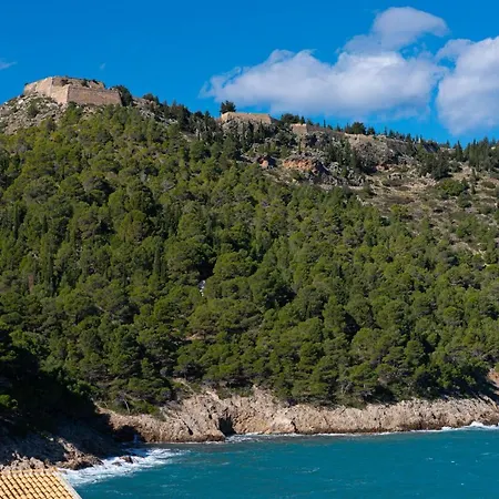 Galini Holiday home